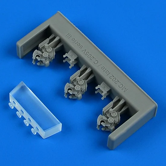 QuickBoost 32348 1/32 Macchi Mc.202 Late and C.205V Serie III Gunsight for Italeri kits - Model Planes