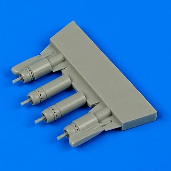 QuickBoost 48672 1/48 Vought F4U-5 Corsair Gun Barrels with Pylons for Hasegawa kit