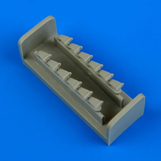 QuickBoost 48683 1/48 North-American A-36A Apache Exhaust for Italeri kit