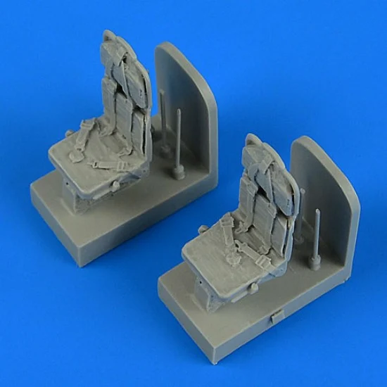 QuickBoost 48715 1/48 Sikorsky SH-3H Seaking Seats with Safety Belts for Hasegawa/Revell kit (2 Seats)