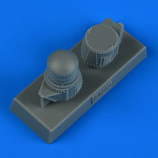 QuickBoost 49052 1/48 Mil Mi-8MT/Mi-17 IR Jammer L-166 Lipa for AMK kits