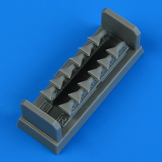 QuickBoost 49129 1/48 P-39 Airacobra Mk.I Exhaust for Hasegawa kits