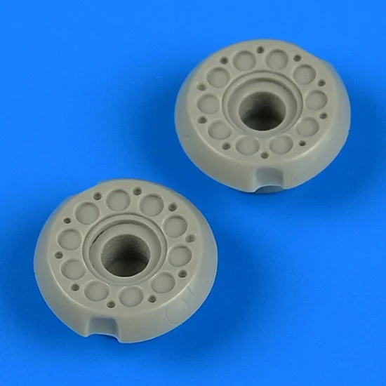 QuickBoost 72537 1/72 Heinkel He 111 Front of Engine for Hasegawa/Revell kit - Model Planes