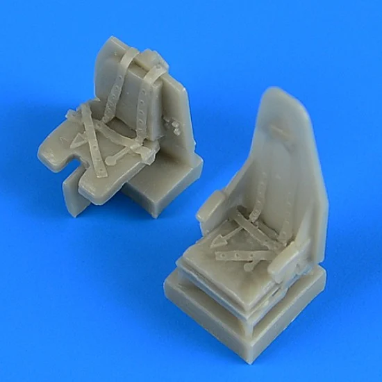 QuickBoost 72550 1/72 de Havilland Mosquito Seats with Safety Belts for Tamiya kit - Model Planes