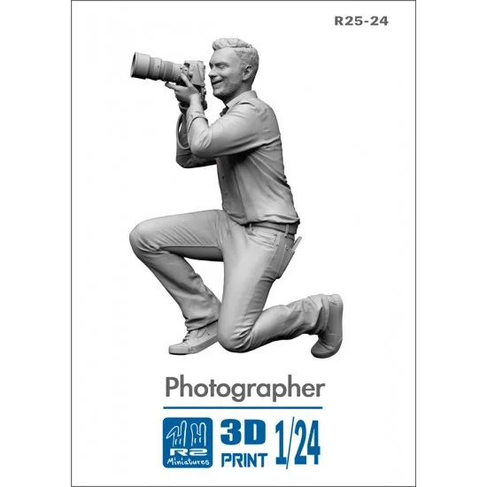 R2 Miniatures R25-24 1/24 Modern Male Photographer