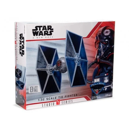 AMT 1341 1/32 Star Wars: A New Hope TIE Fighter - Model Cars