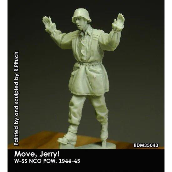 Rado Miniatures 35043 1/35 Move, Jerry! WSS NCO POW 1944-45