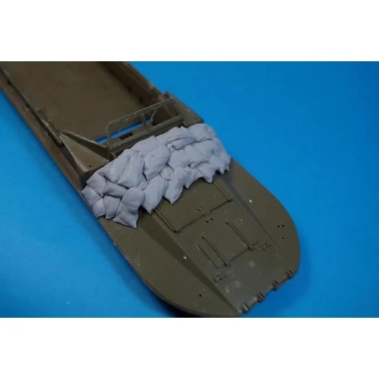 Panzer Art RE35-243 1/35 WWII US Sand Armour for "DUKW"