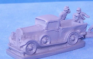 PIG130076 - REO SPEEDWAGON PICK UP TRUCK