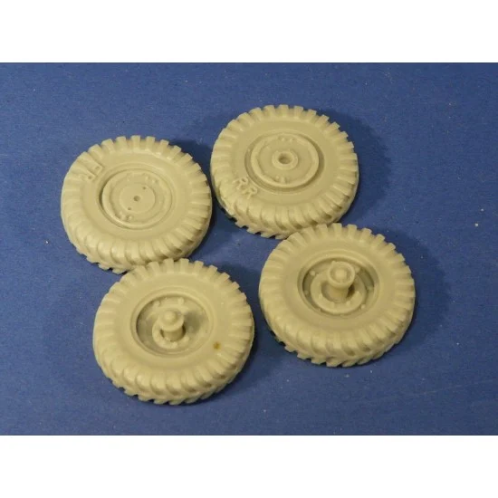Resicast 352418 1/35 Model WOT 6 Truck Wheels for ICM kits - Military Vehicles & Tanks