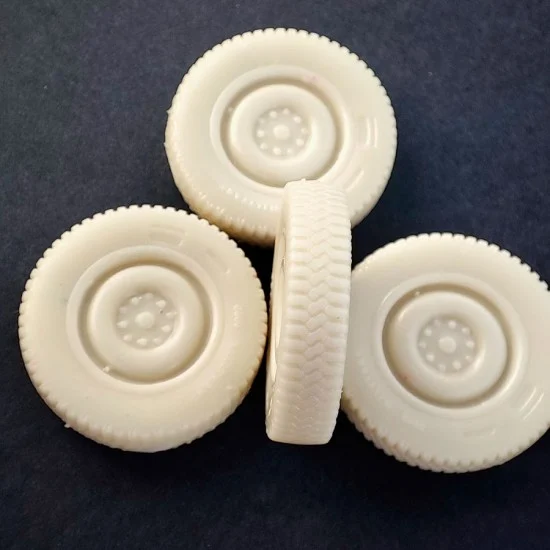 Resicast 352495 1/35 Iltis Utility Vehicle Wheels Set #3 for ACE kit - Military Vehicles & Tanks