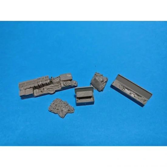 Resicast 352500 1/35 Ward Lafrance Stowage Conversion set for Thunder Model - Military Vehicles & Tanks