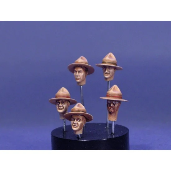 Resicast 355656 1/35 WWII New Zealand Heads w/"Lemon squeezer" Campaign Hats for LRDG Truck (5 heads) - Model Figures