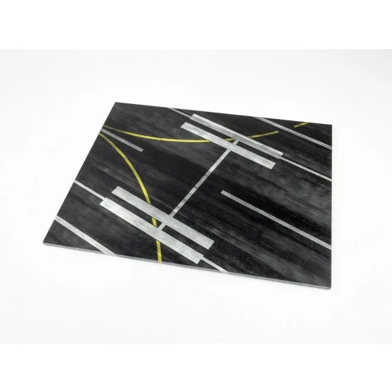 Red Fox Studio 72002 1/72 Modern NATO Airfield Type 2 Diorama Base with 3D Effect (300x230mm) - Scenics & Diorama
