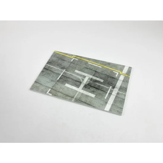 Red Fox Studio 72013 1/72 Modern NATO Airfield Type 1 Diorama Base with 3D Effect (250x160mm) - Scenics & Diorama