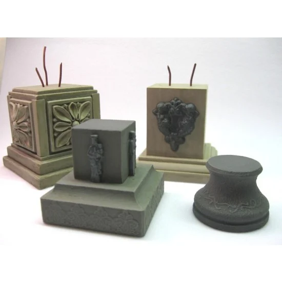 Reality In Scale 35167 Pedestal Set - 4 Resin Parts (Suitable for 1/16, 1/32, 1/35, 1/48 scales)