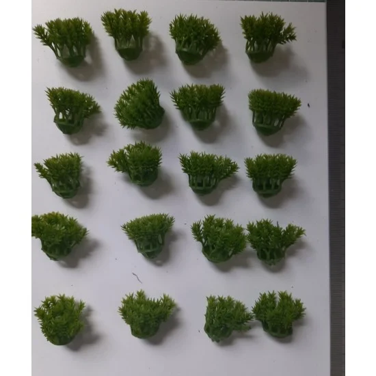 Reality In Scale PP010 1/35 - 1/16 Plastic Plants - Low Bushes Light Green (15pcs)