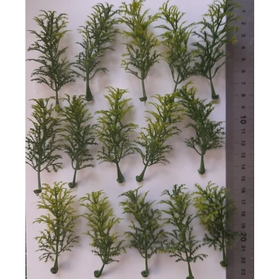 Reality In Scale PP012 1/35 - 1/16 Plastic Plants - Tall Bushes Medium/Light Green (8pcs)