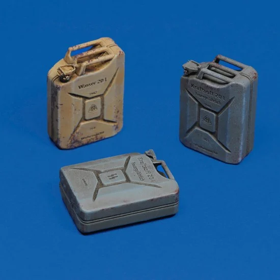 Royal Models 1095 1/16 WWII German Jerrycans (3pcs) - Scenics & Diorama