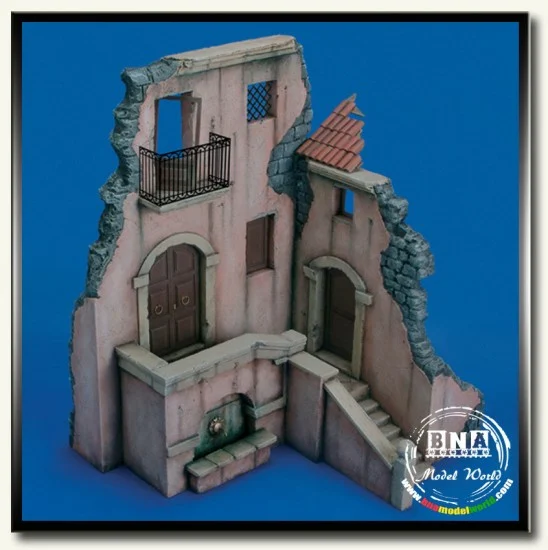 Royal Models RM487 1/35 Sicilian House Ruin - Scenics & Diorama