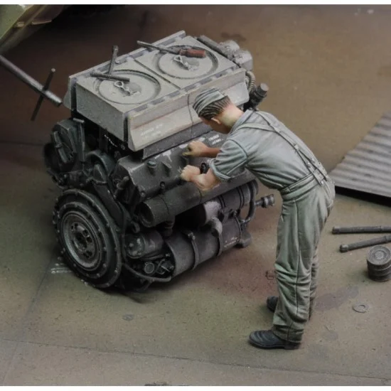 Royal Models RM777 1/35 German Infantry at Work - Model Figures