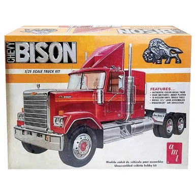 Chevrolet Bison Conventional Tractor 1/25 Kit AMT1390/06