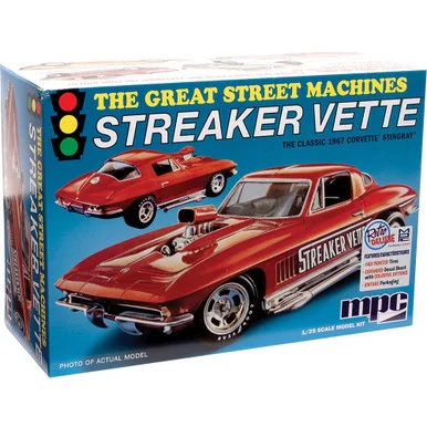 1967 Chevy Corvette Stingray "Streaker Vette" - MPC Models