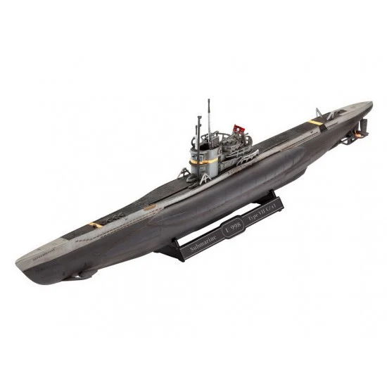 Revell 5154 1/350 German Submarine Type VII C/41 - Model Ships & Boats