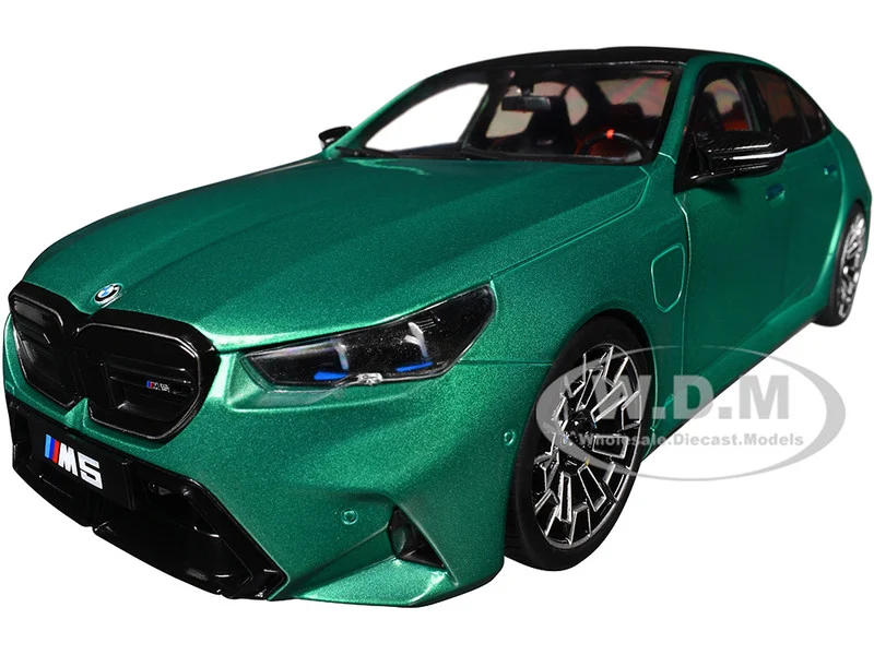 2025 BMW M5 Isle of Man Green Metallic 1/18 Diecast Model Car by Solido - BMW Models