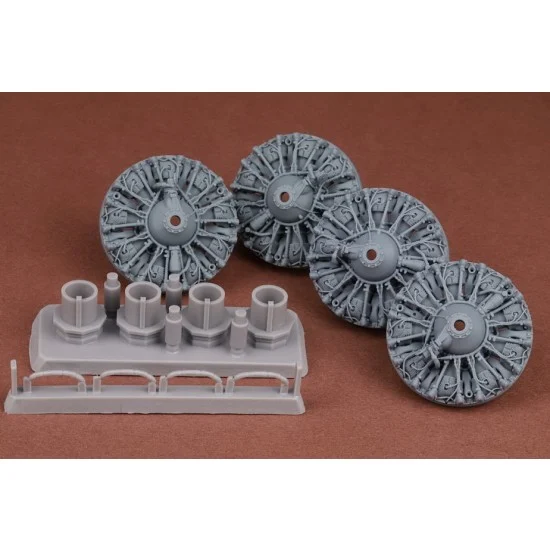 SBS Model 32002 1/32 B-17 F/G Engine Upgrade set for HK Models