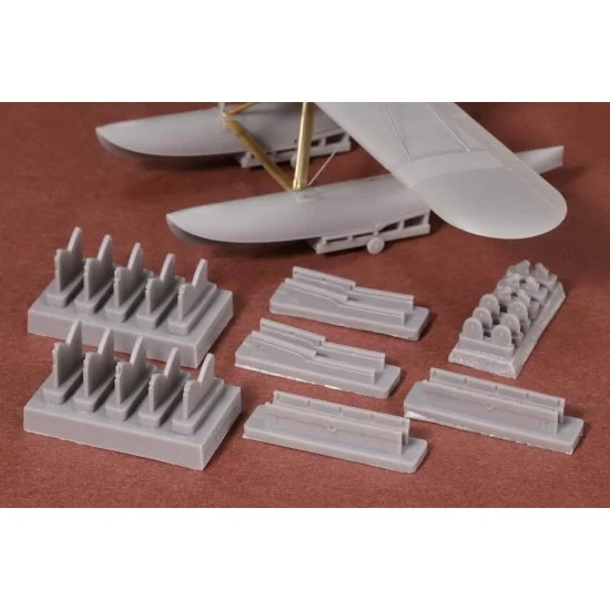 SBS Model 72071 1/72 Macchi M 39 Beaching Gear set for SBS Model (2 trolleys) - Scenics & Diorama