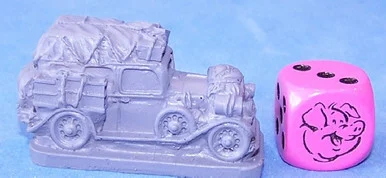 PIG130077 - FRANKLIN CAR W/ EXTRA LUGGAGE