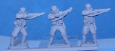 PIG130067 - MOROCCAN STANDING FIRING