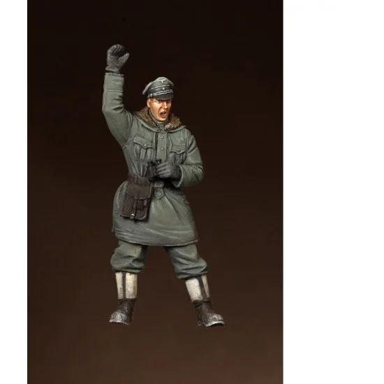 SOGA Miniatures 35100 1/35 WSS Anti-tank / Anti-aircraft Artillery Officer #2