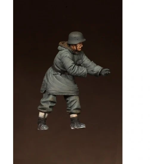 SOGA Miniatures 35104 1/35 WSS Anti-aircraft Gunner #5