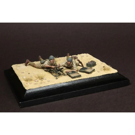 SOGA Miniatures 35158 1/35 Italian 45mm Mortar Brixia Team (2 figures with mortar) - Model Figures