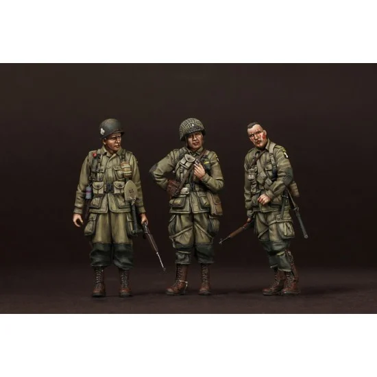SOGA Miniatures 3620 1/35 US Army Airborne Officers 1944 (3 figures) - Model Figures