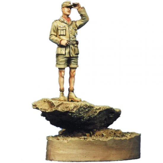 SOL Resin Factory MM003 1/35 WWII German Afrika Korps (figure w/base) - Model Figures