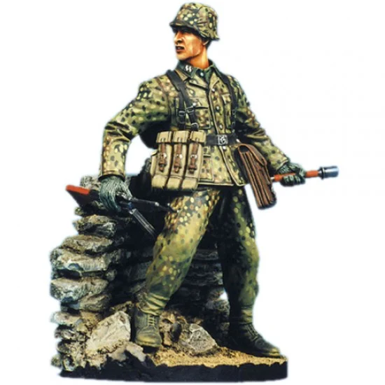 SOL Resin Factory MM034 1/16 SS Grenadier Ardennes 1944 - Model Figures