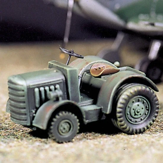 SOL Resin Factory MM061 1/48 RAF Dispersal Tractor Resin Kit - Military Vehicles & Tanks