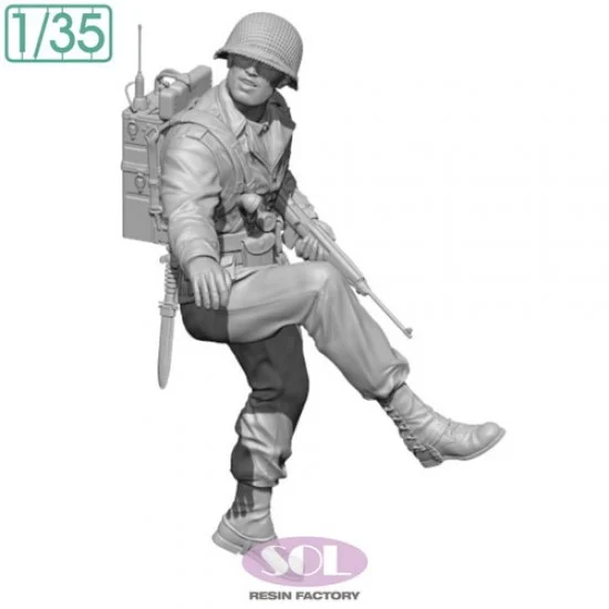 SOL Resin Factory MM1004 1/35 US Field Radio Operator - Model Figures