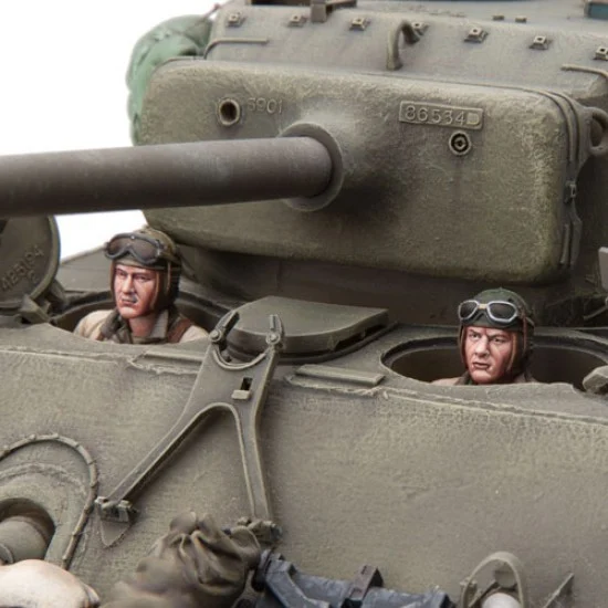 SOL Resin Factory MM203 1/16 WWII US Tank Crew #6 (2 figures) - Model Figures
