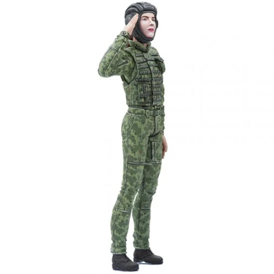SOL Resin Factory MM238 1/16 Russian Female Tank Commander 2 - Model Figures