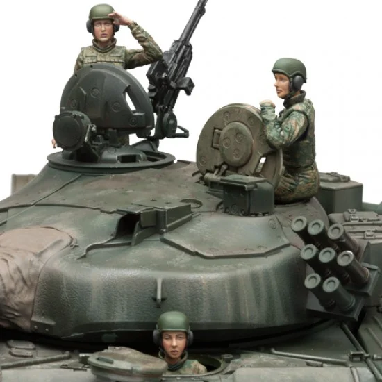 SOL Resin Factory MM262 1/16 Russian Female Tank Crew (3 figures) - Model Figures