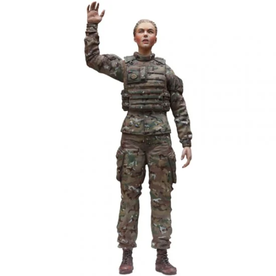 SOL Resin Factory MM283 1/16 British Armed Forces Female Tank Commander - Model Figures