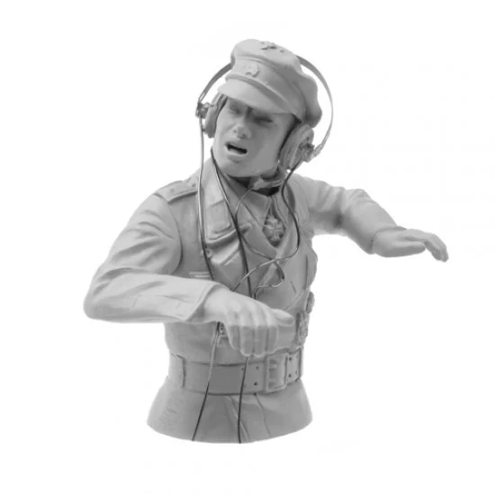 SOL Resin Factory MM491 1/16 WWII German Commander of StugIII Ausf G - Model Figures