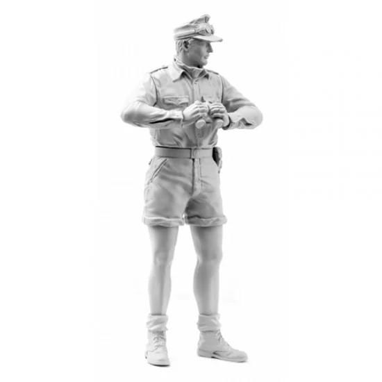 SOL Resin Factory MM534 1/16 WWII German DAK Tank Commander of Panzer III Ausf.J (for DAS WERK) - Model Figures