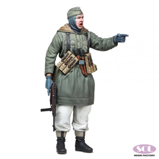SOL Resin Factory MM603 1/9 WWII German Winter Infantry with MP40 - Model Figures