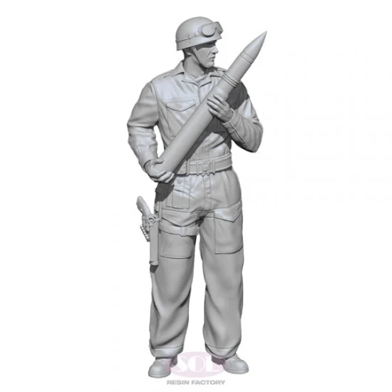 SOL Resin Factory MM683 1/35 WW II M10 Achilles British Tank Loader - Model Figures