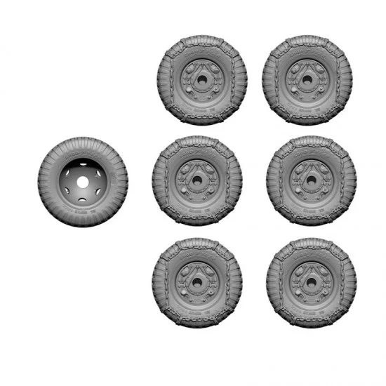 SOL Resin Factory MM718 1/16 WWII US Army M8 Combat Wheel Tyres with Chain - Military Vehicles & Tanks